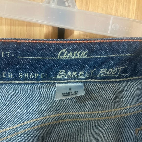 Eddie Bauer Classic Barely Boot Jean - Picture 4 of 4